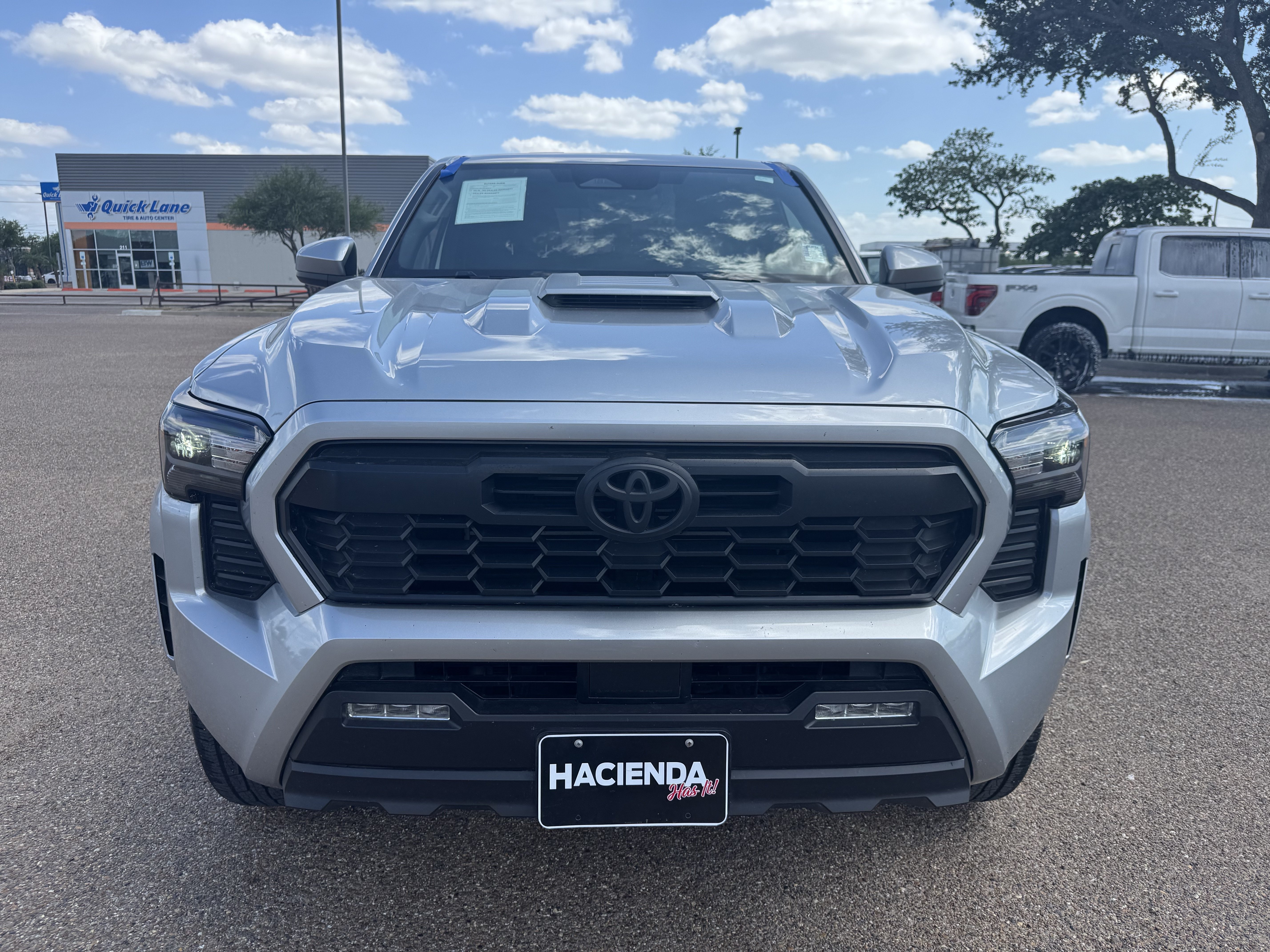 Used 2024 Toyota Tacoma TRD Sport RWD image 6