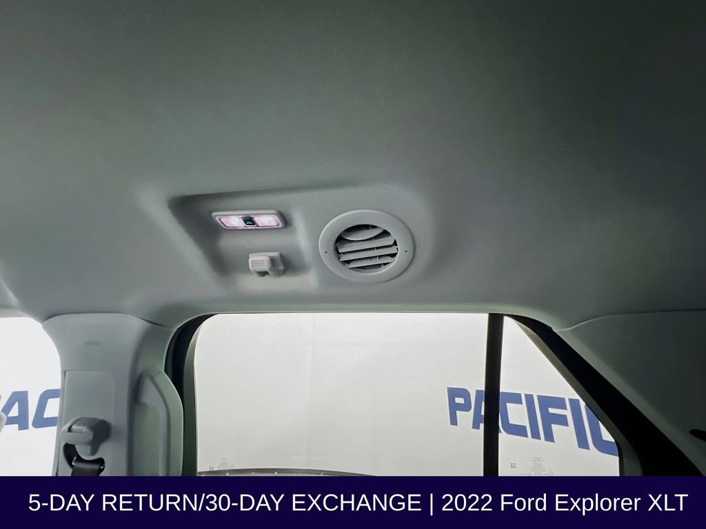 Certified 2022 Ford Explorer XLT w/ Equipment Group 202A image 38