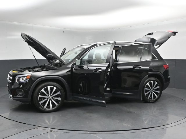 Used 2023 Mercedes-Benz GLB 250 4MATIC image 56