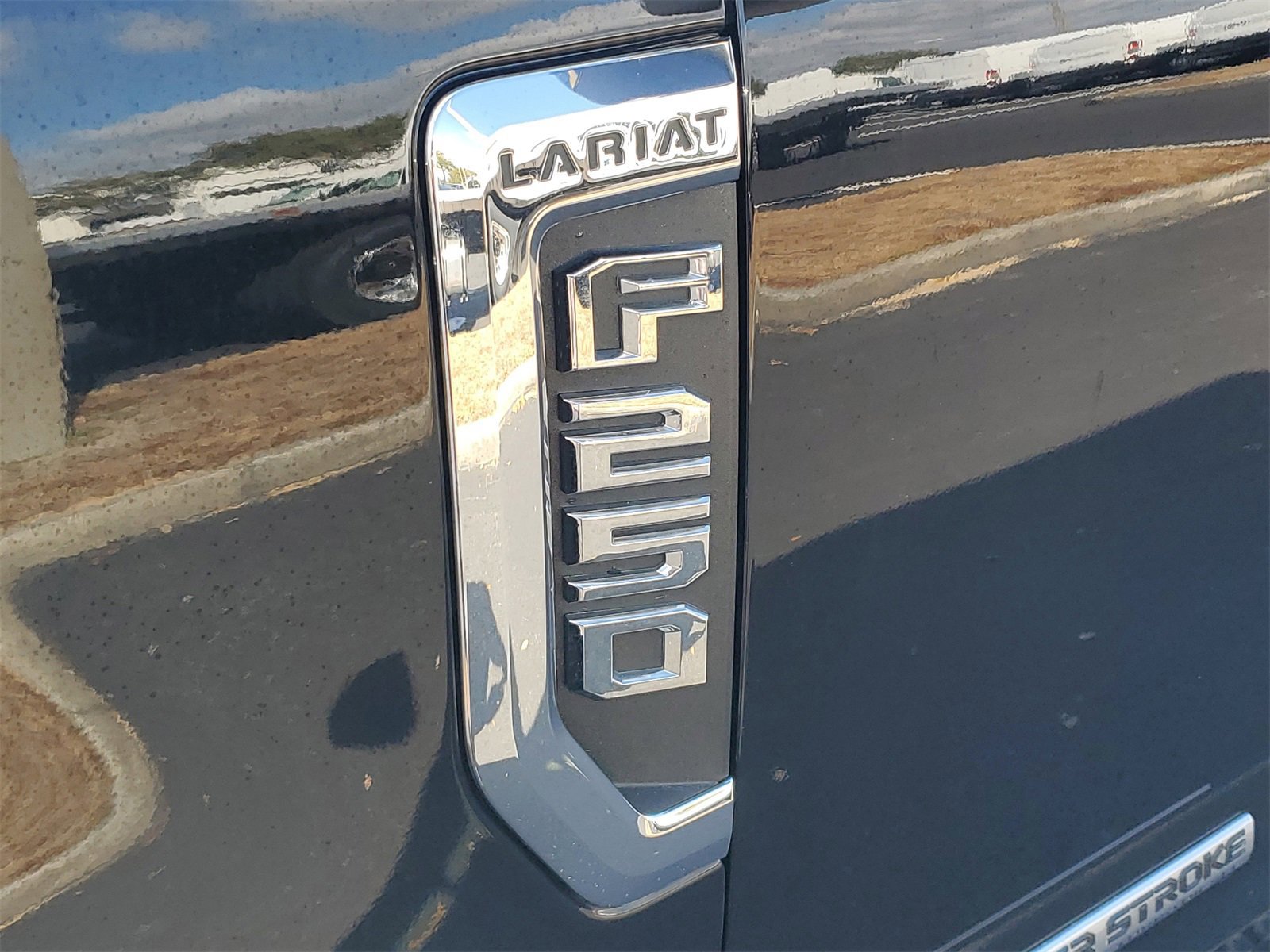 Certified 2022 Ford F250 Lariat image 8