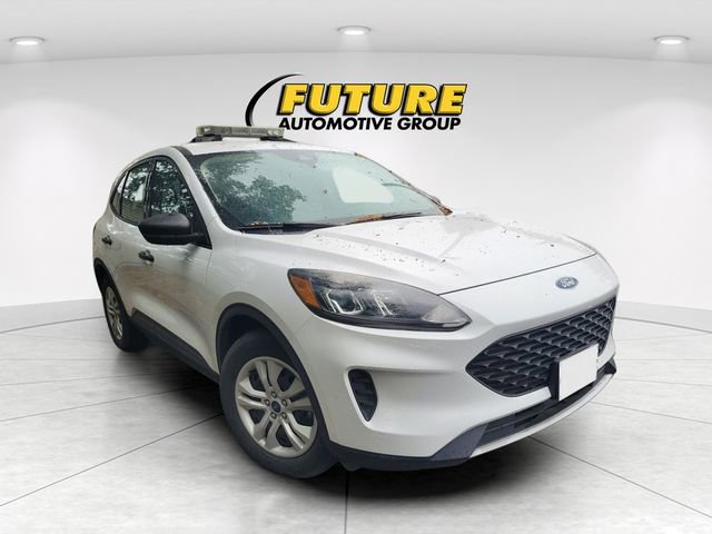 Certified 2020 Ford Escape S image 1