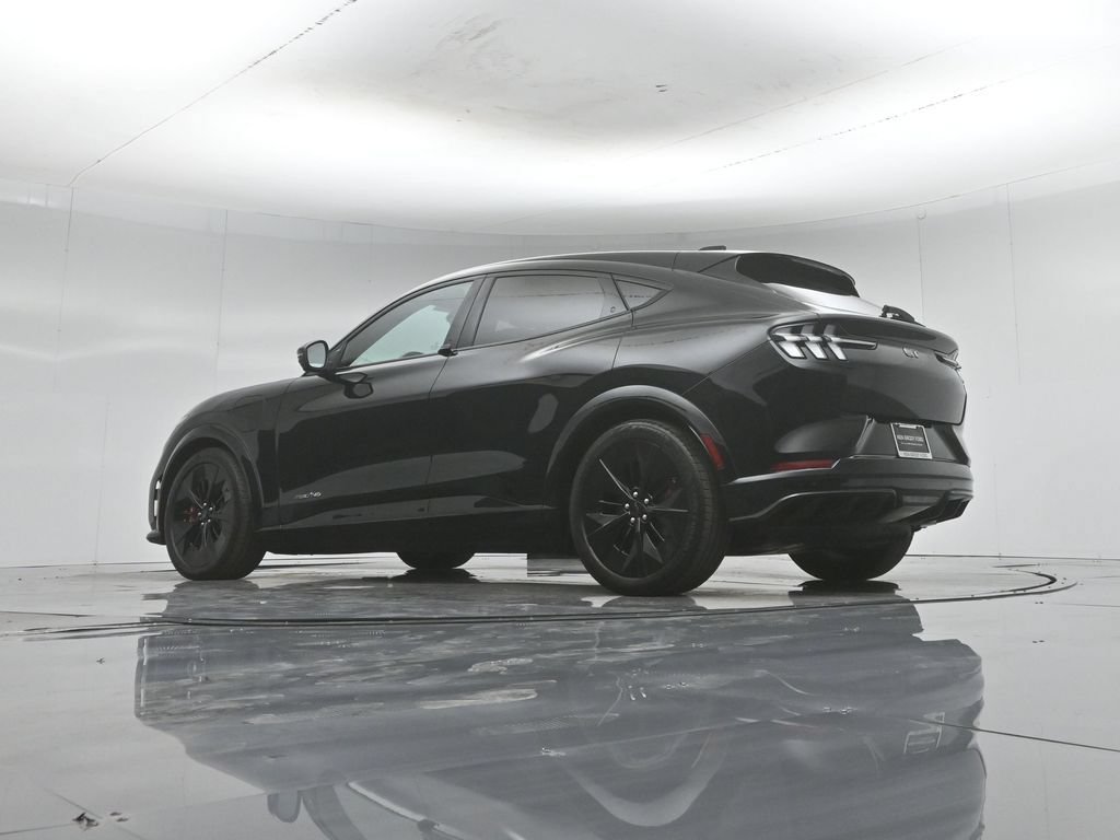 Certified 2025 Ford Mustang Mach-E GT AWD/4WD image 4