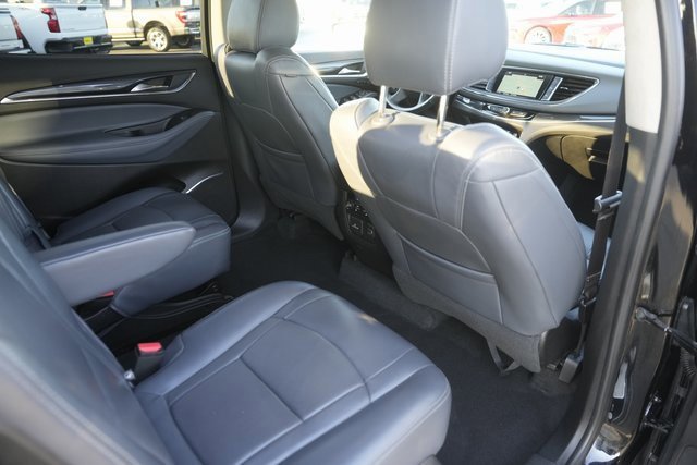 Used 2018 Buick Enclave Premium image 15
