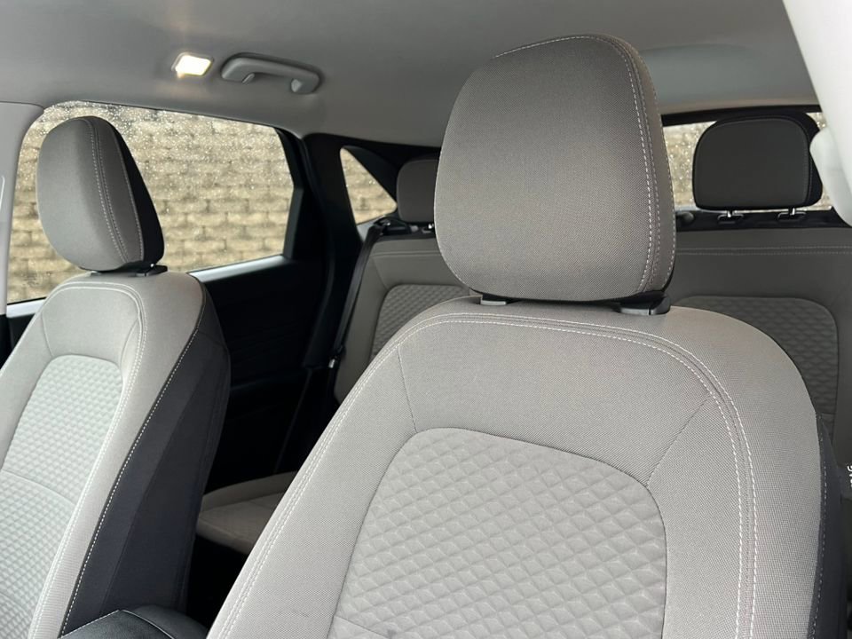 Certified 2022 Ford Escape SE w/ Convenience Package image 16