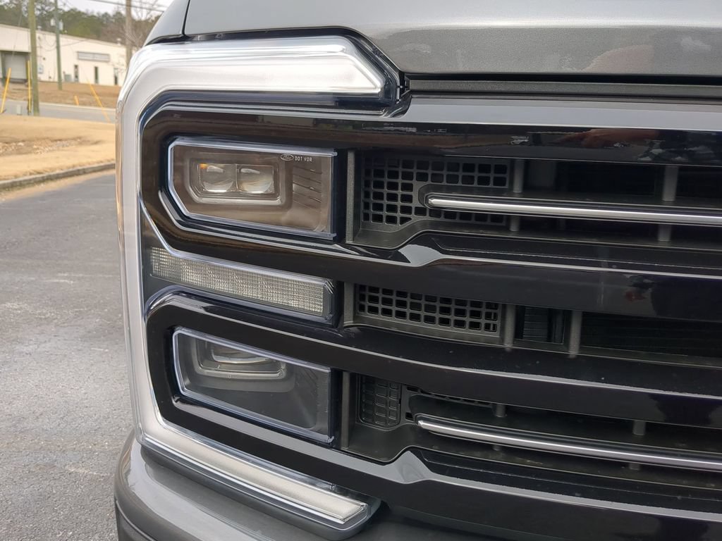 Certified 2025 Ford F250 Platinum AWD/4WD image 13