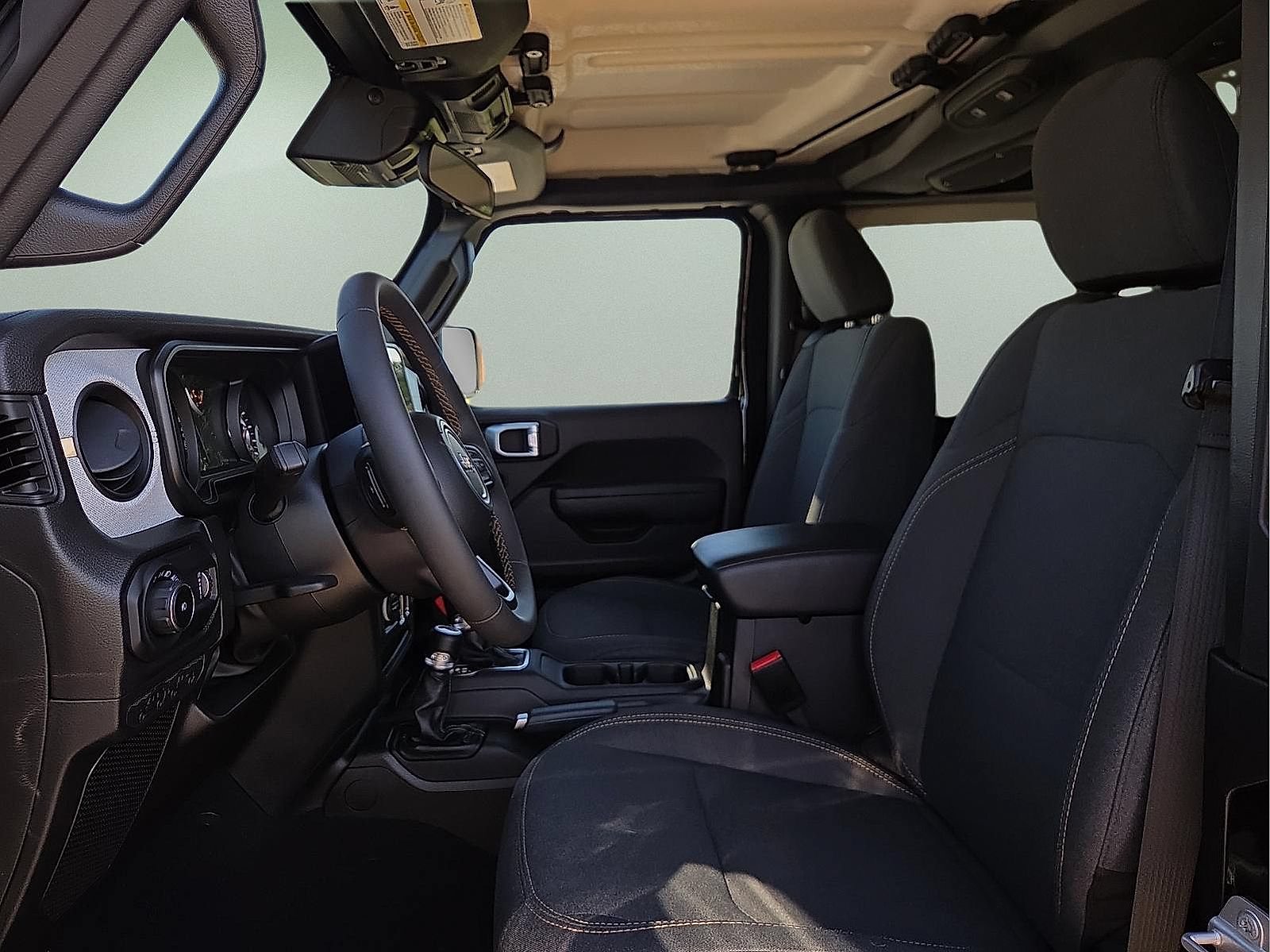 Used 2024 Jeep Wrangler Sport AWD/4WD image 14