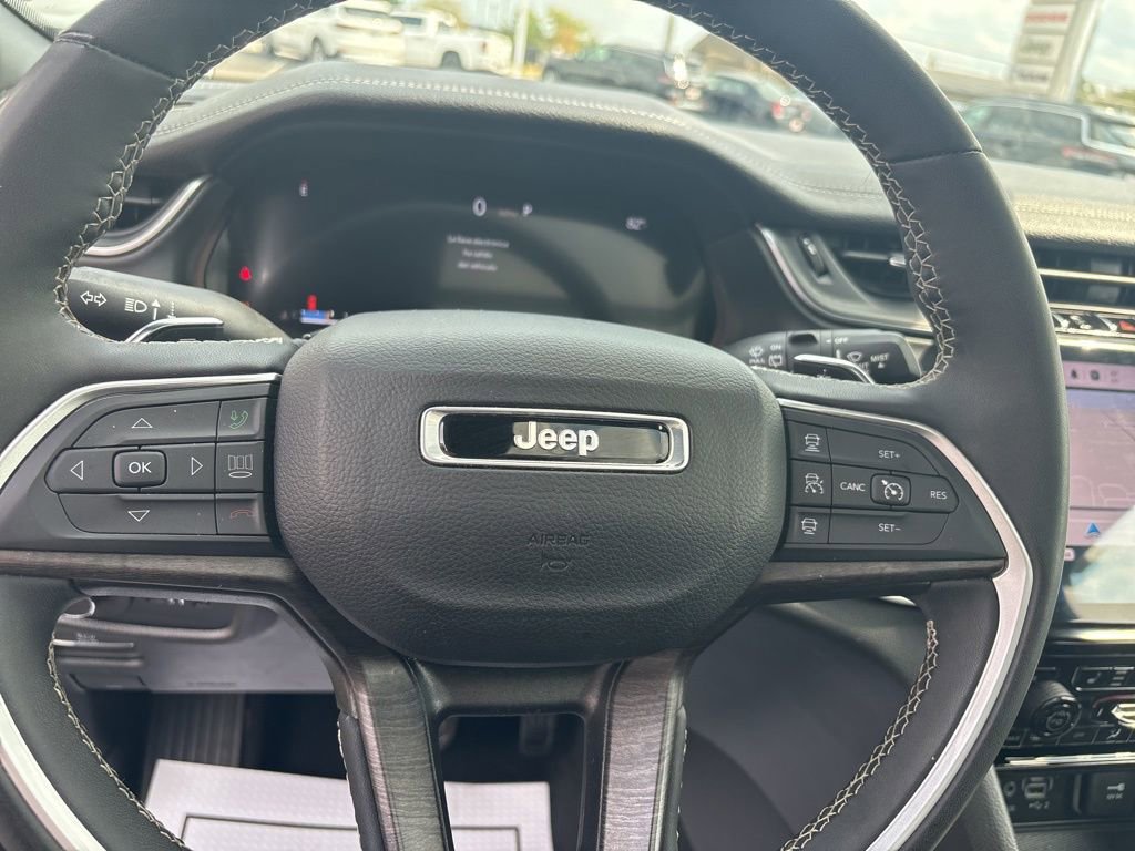 Used 2024 Jeep Grand Cherokee L Limited w/ Luxury Tech Group II image 79
