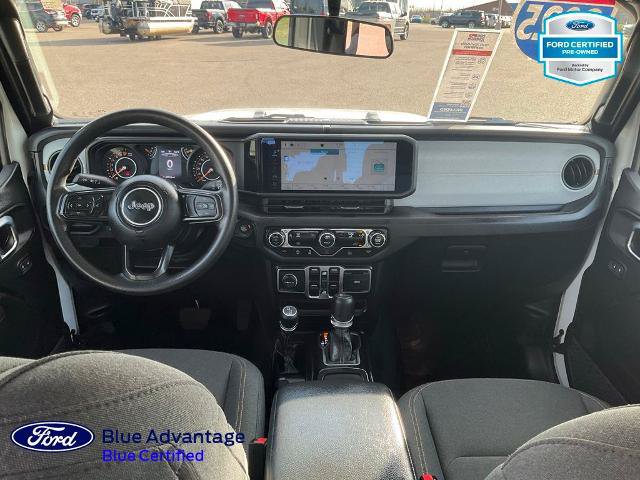 Used 2025 Jeep Gladiator Sport AWD/4WD image 7