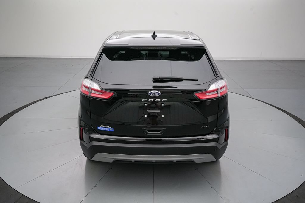 Certified 2024 Ford Edge SEL AWD/4WD image 6