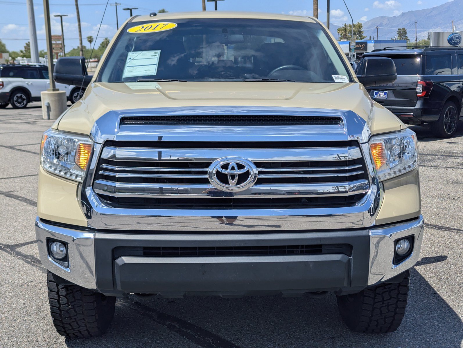 Used 2017 Toyota Tundra SR5 w/ TRD Off Road Package AWD/4WD image 6