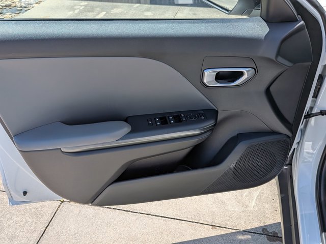 Used 2025 Kia K4 FWD image 12