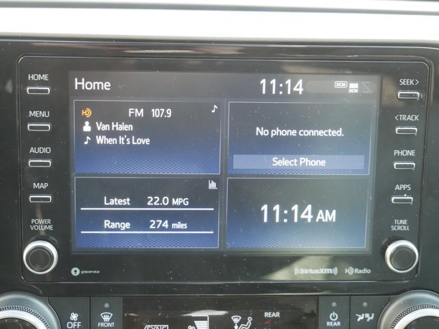 Used 2022 Toyota Highlander XLE image 16