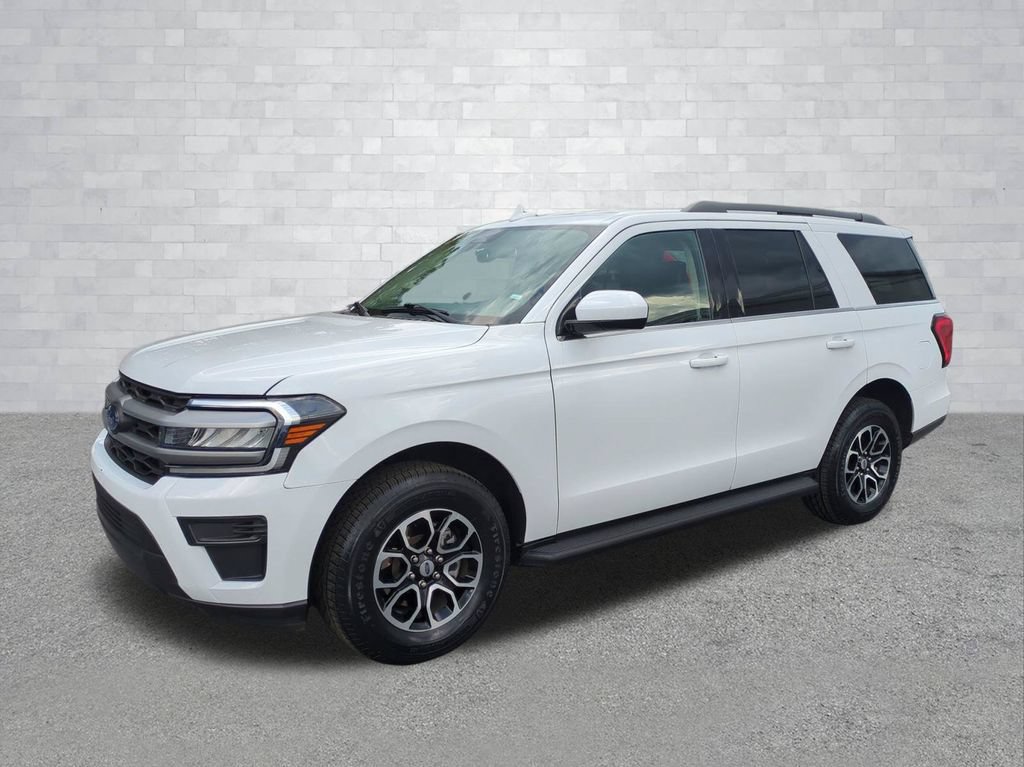Certified 2024 Ford Expedition XLT AWD/4WD image 9
