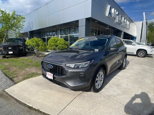 Certified 2023 Ford Escape Active w/ Tech Pack #2 AWD/4WD image 5