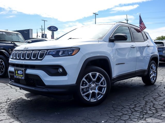 Used 2022 Jeep Compass Latitude w/ Sun and Sound Group