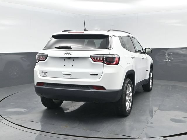 Used 2022 Jeep Compass Latitude AWD/4WD image 21
