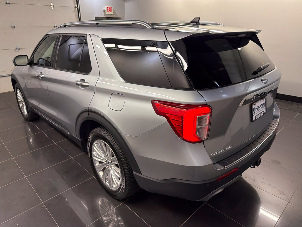 Certified 2023 Ford Explorer Limited w/ Equipment Group 301A AWD/4WD image 4