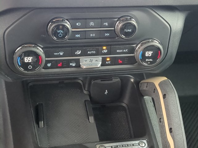 Certified 2025 Ford Bronco Badlands AWD/4WD image 26