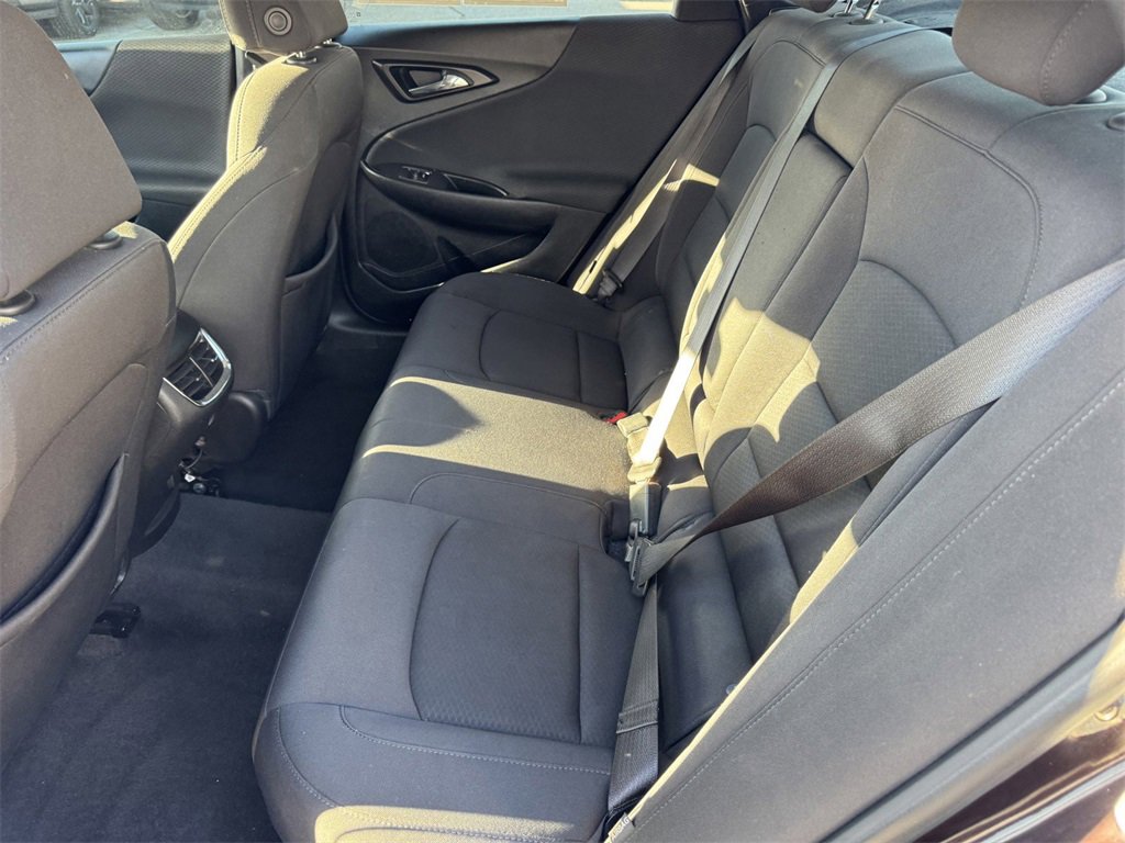 Used 2021 Chevrolet Malibu LT image 8