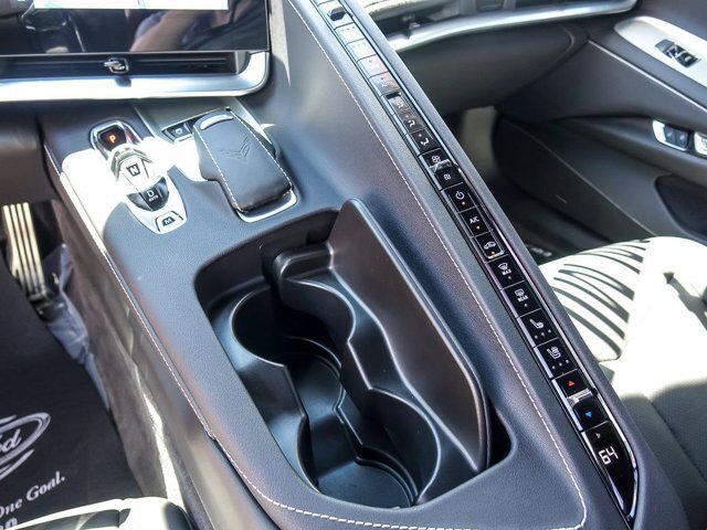 Used 2024 Chevrolet Corvette Stingray Preferred Cpe w/ Z51 Performance Package RWD image 26