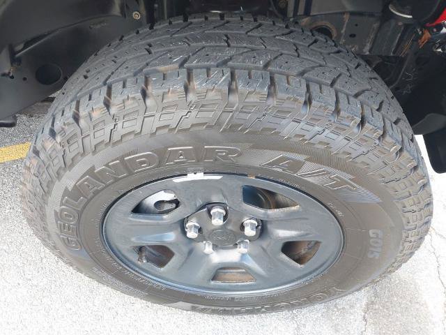Used 2018 Jeep Wrangler Sport AWD/4WD image 11