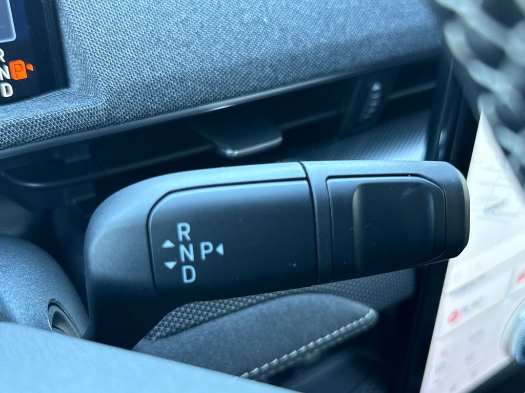 Certified 2025 Ford Mustang Mach-E GT image 24