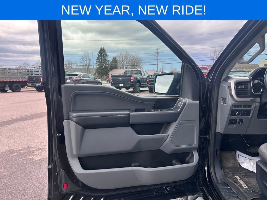 Certified 2022 Ford F150 XLT w/ Equipment Group 302A High image 14