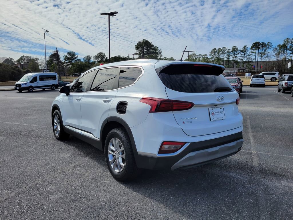 Used 2019 Hyundai Santa Fe SE image 3