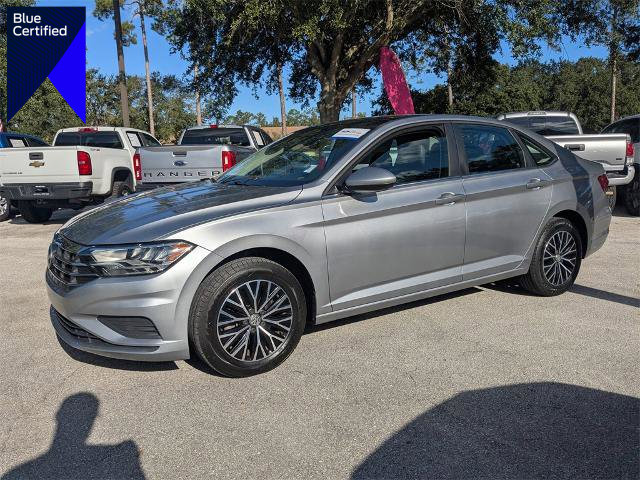 Used 2020 Volkswagen Jetta SE w/ SE Cold Weather Package