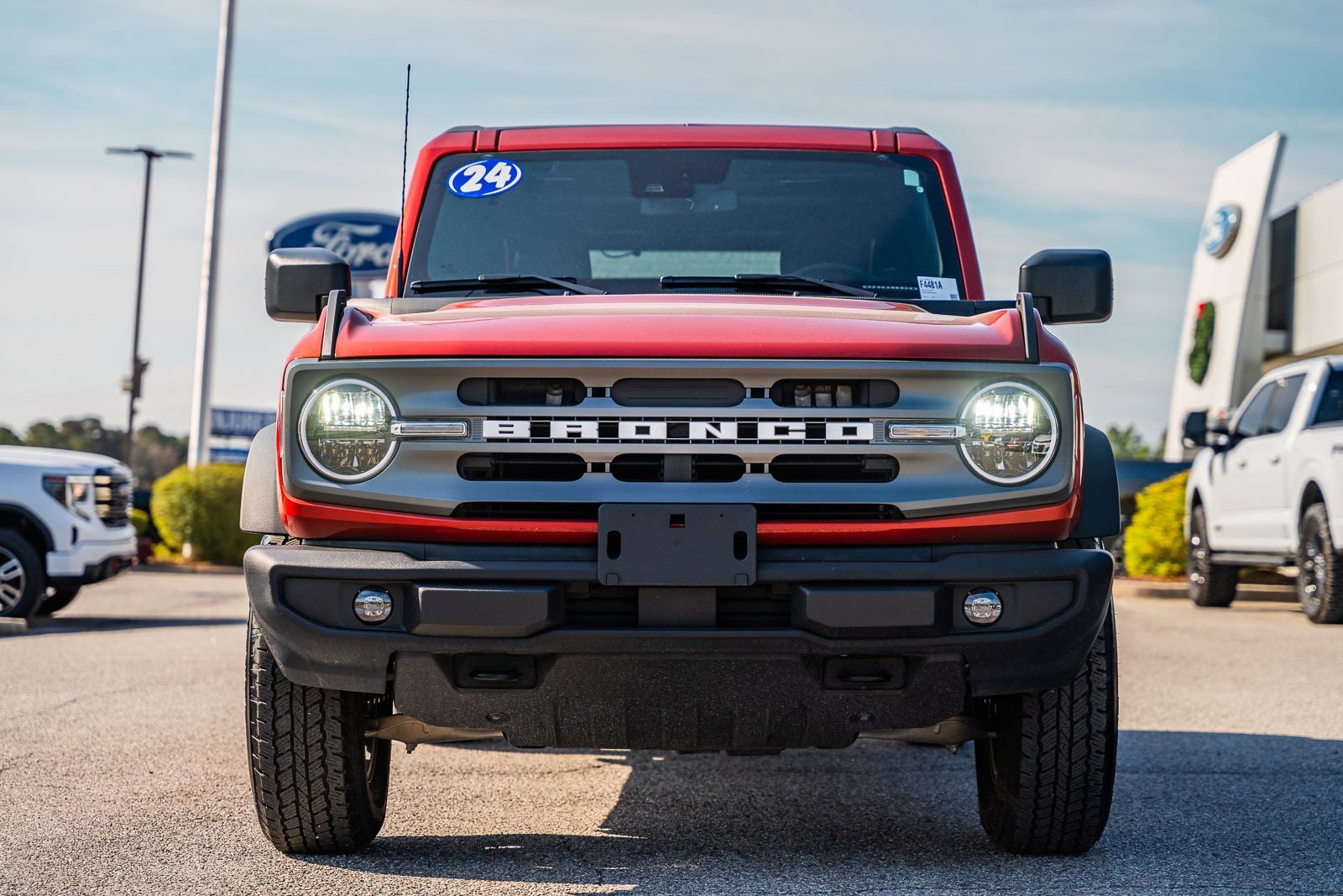 Certified 2024 Ford Bronco Big Bend image 2