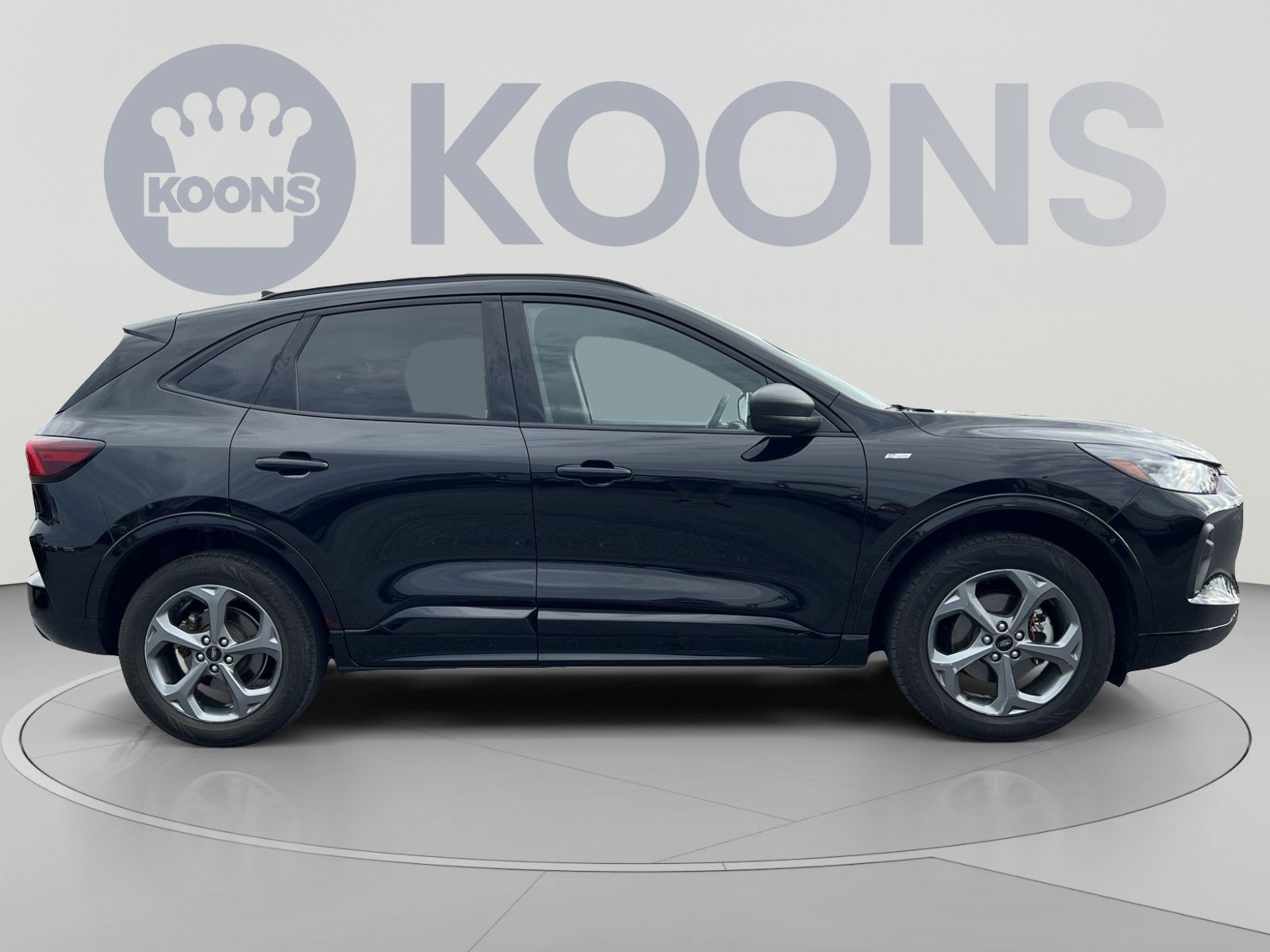 Certified 2024 Ford Escape ST-Line AWD/4WD image 8