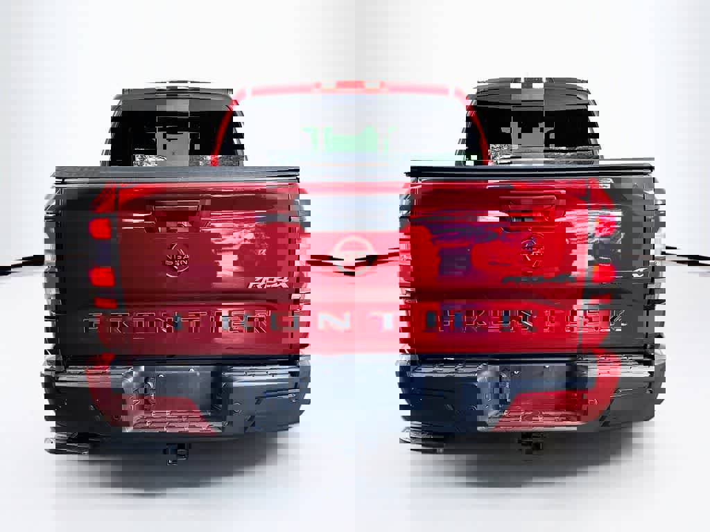 Used 2023 Nissan Frontier PRO-4X w/ Technology Package image 4