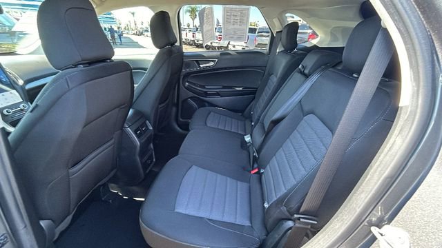 Certified 2022 Ford Edge SE w/ Black Appearance Package image 15