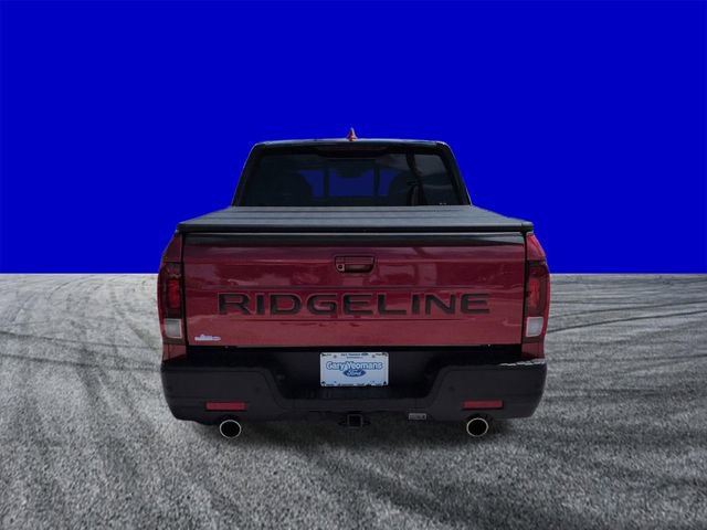 Used 2025 Honda Ridgeline Black Edition image 5