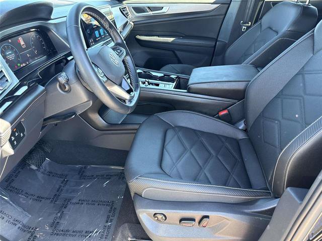 Used 2026 Volkswagen Atlas Cross Sport SE FWD image 13