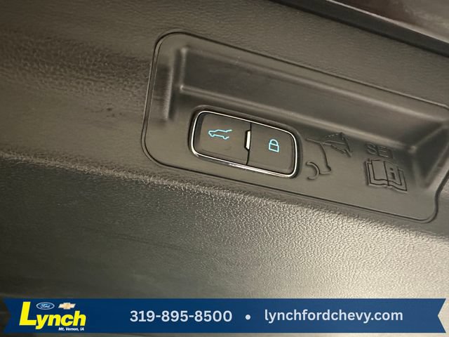 Certified 2024 Ford Explorer XLT w/ Equipment Group 202A AWD/4WD image 19