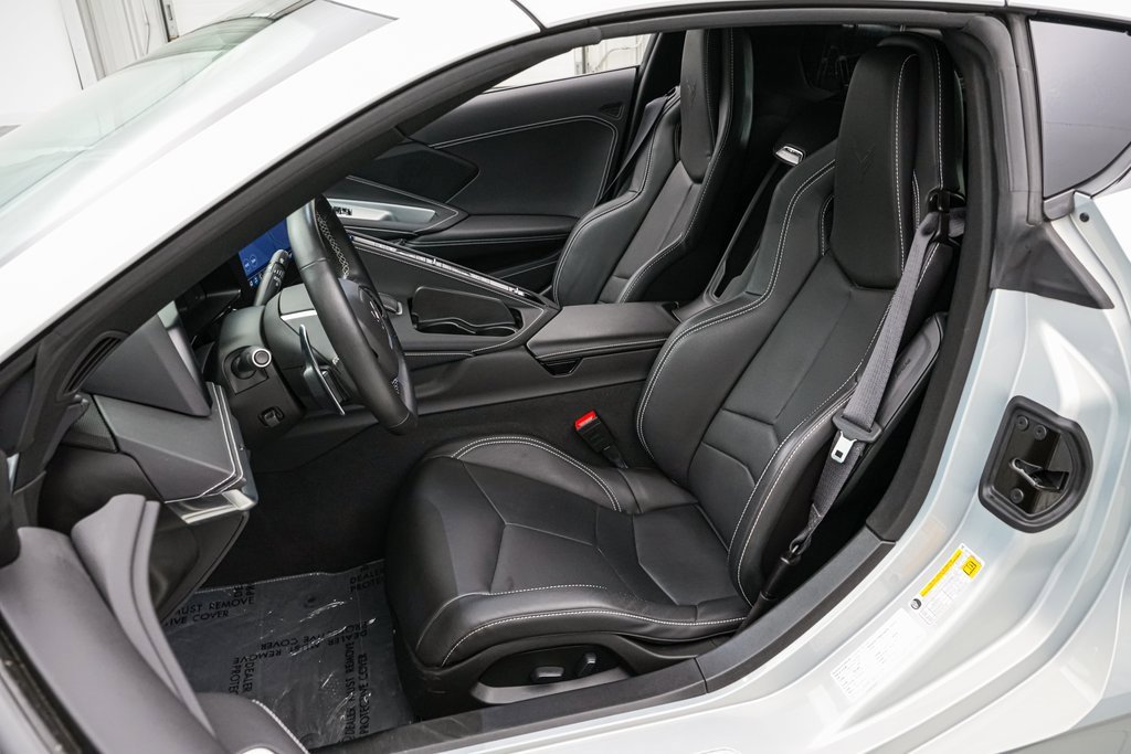 Used 2021 Chevrolet Corvette Stingray Coupe w/ 1LT image 30