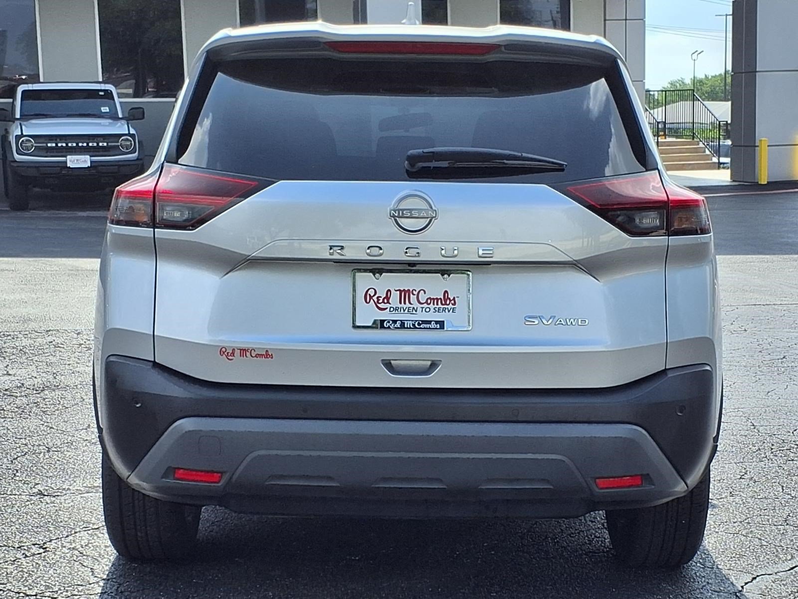 Used 2023 Nissan Rogue SV AWD/4WD image 7