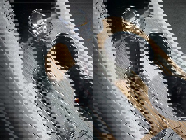 Used 2017 GMC Acadia SLE w/ Driver Alert Package I image 17