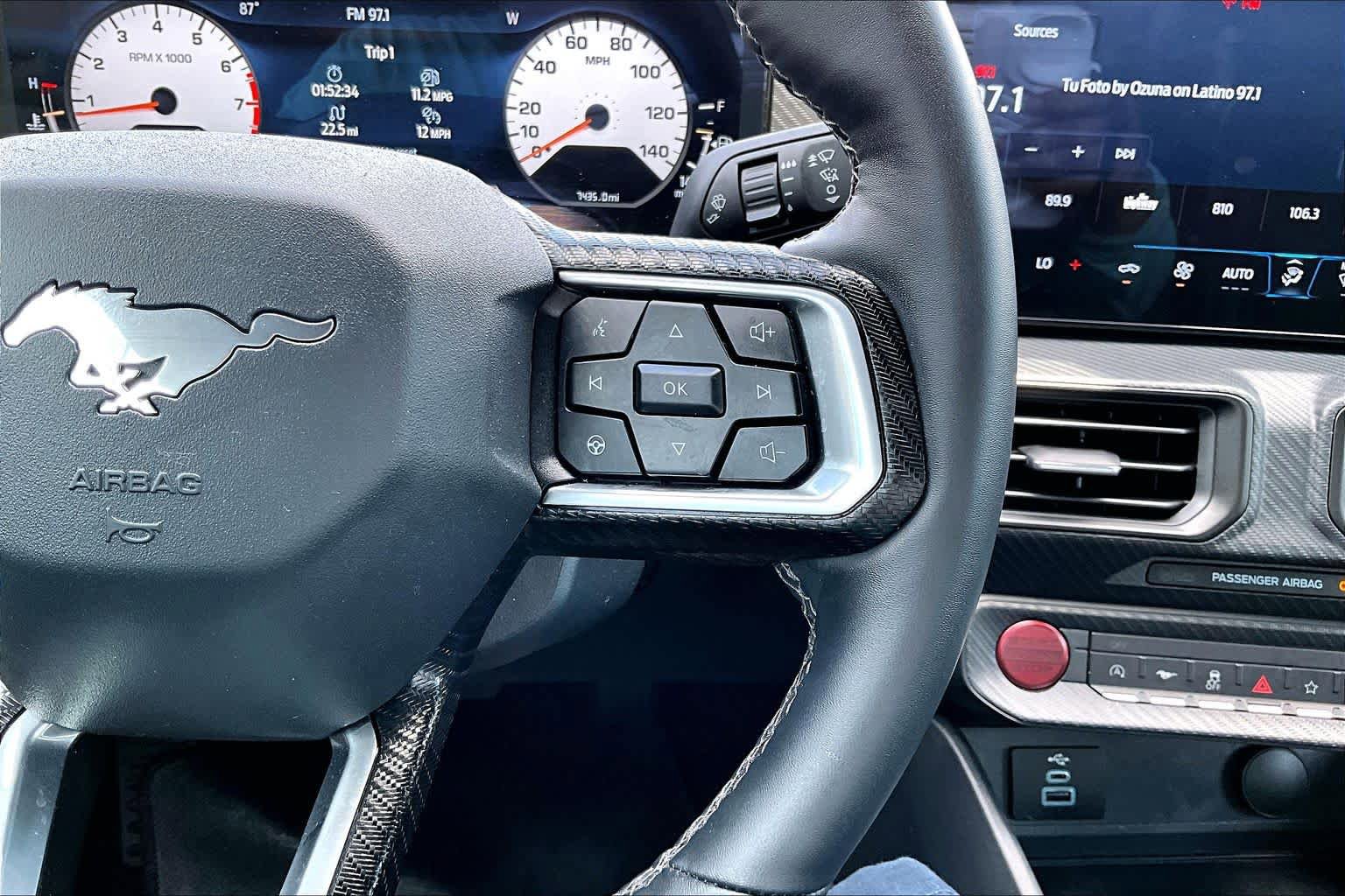 Certified 2025 Ford Mustang Coupe RWD image 25