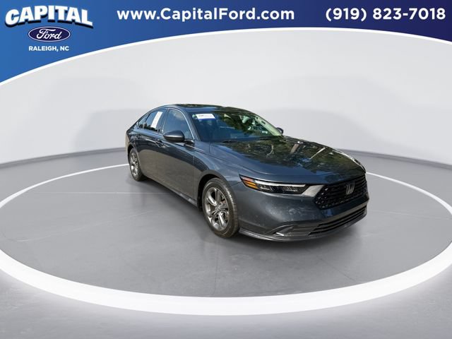 Used 2023 Honda Accord EX image 2