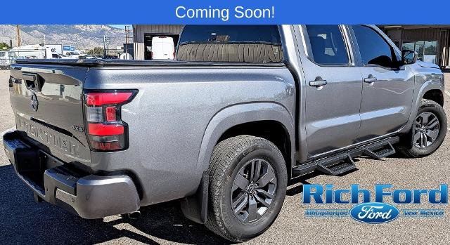 Used 2025 Nissan Frontier SV AWD/4WD image 3