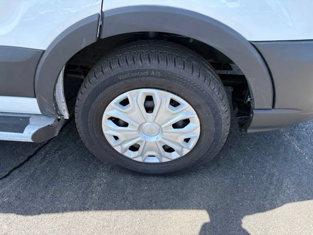 Certified 2025 Ford Transit 250 Low Roof w/ Exterior Upgrade Package RWD image 9