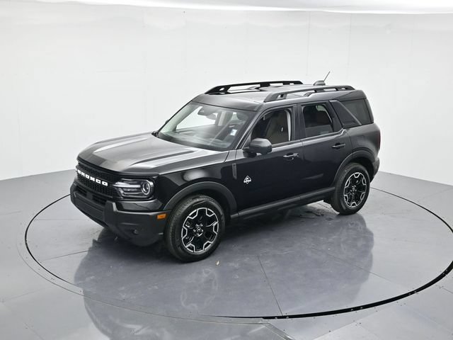 Certified 2025 Ford Bronco Sport Outer Banks w/ Outer Banks Tech Package+ AWD/4WD image 41