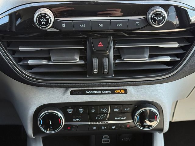 Certified 2024 Ford Escape Active AWD/4WD image 11