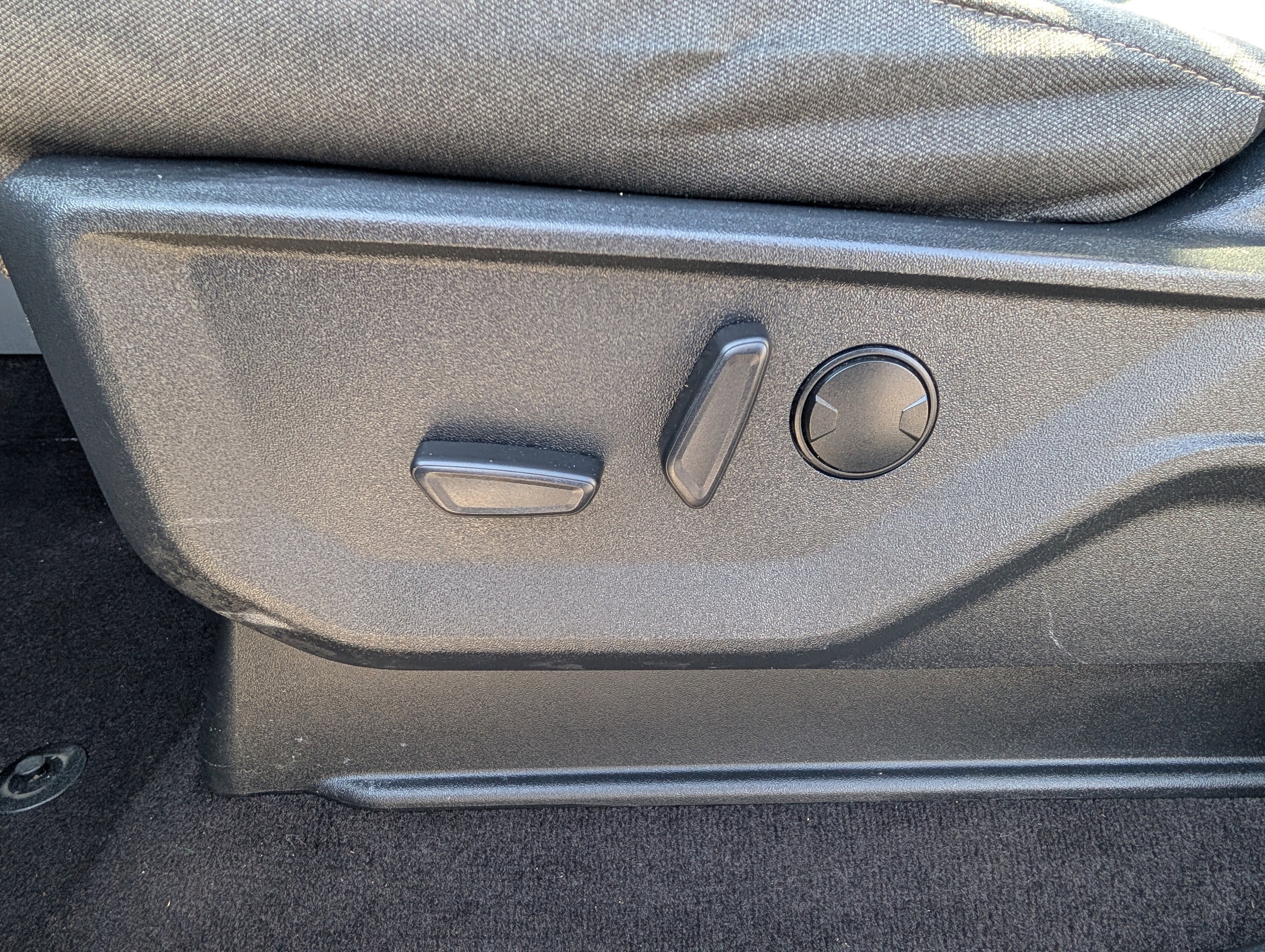 Certified 2021 Ford F150 XLT w/ Equipment Group 302A High image 18