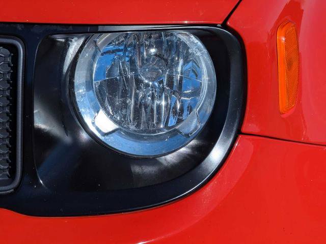 Used 2021 Jeep Renegade Trailhawk image 10