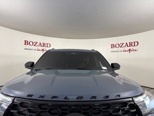 Certified 2025 Ford Explorer ST-Line RWD image 4