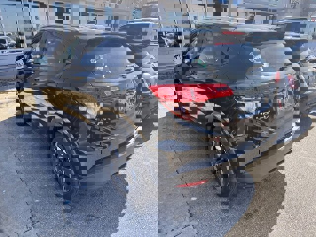 Used 2018 Honda HR-V EX-L image 3