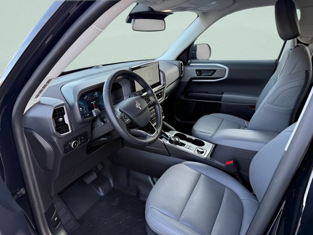 Certified 2025 Ford Bronco Sport Badlands AWD/4WD image 4